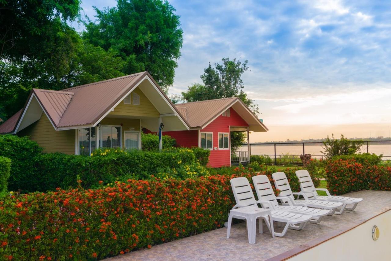 Bo Tree Cottage On The River Mukdahan Exterior foto