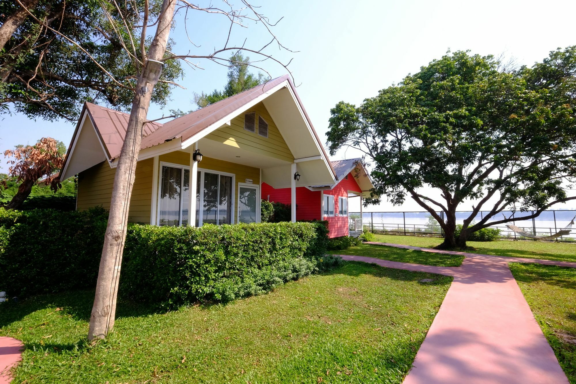 Bo Tree Cottage On The River Mukdahan Exterior foto